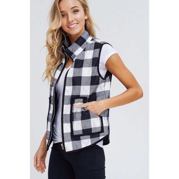 Black and white plaid vest - Picture 4 of 8